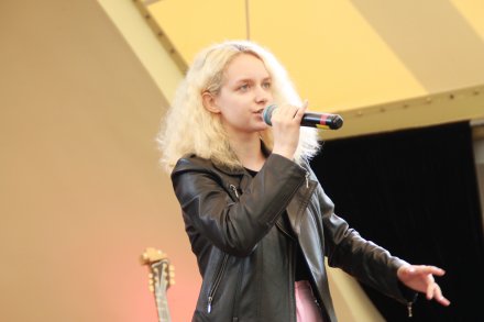 Uczestniczka festiwalu